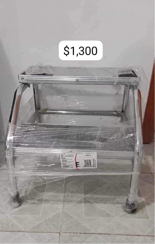 Esclera de dos peldaños